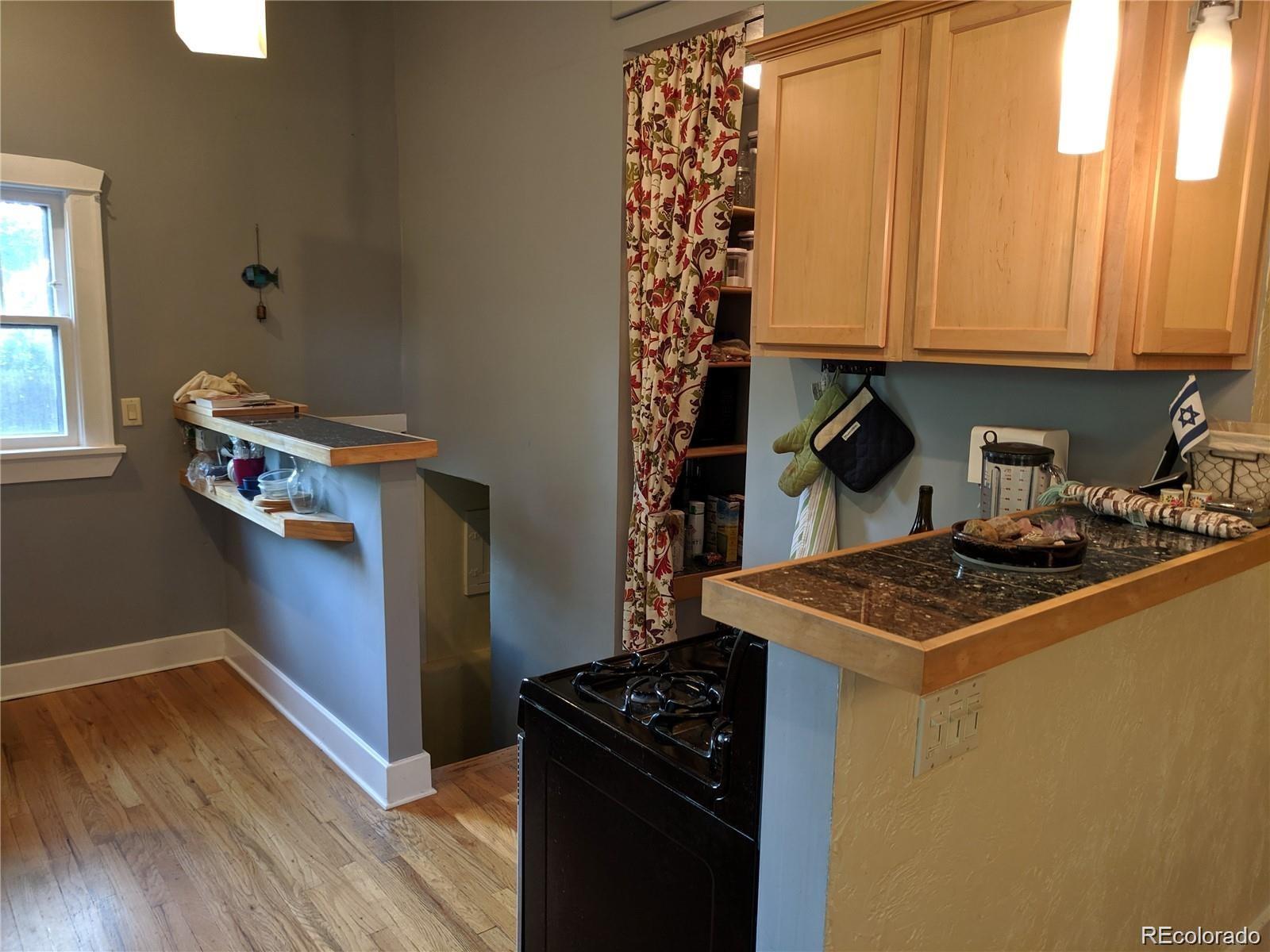1425 Dexter Street Denver CO 80220