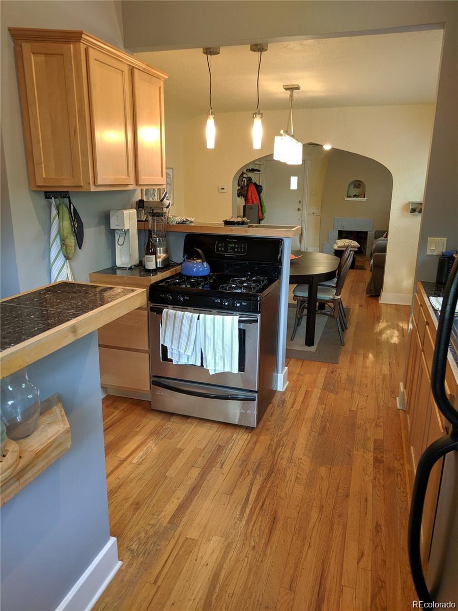 1425 Dexter Street Denver CO 80220
