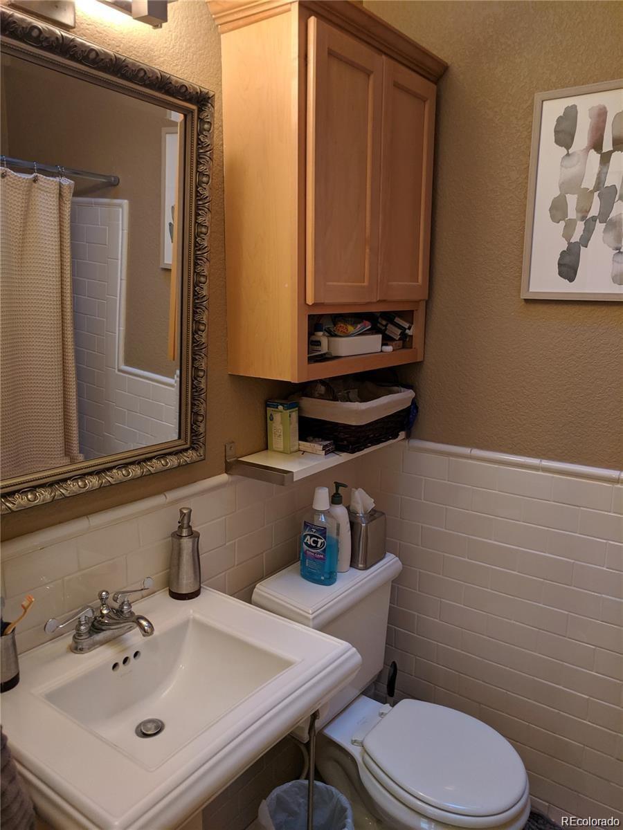 1425 Dexter Street Denver CO 80220