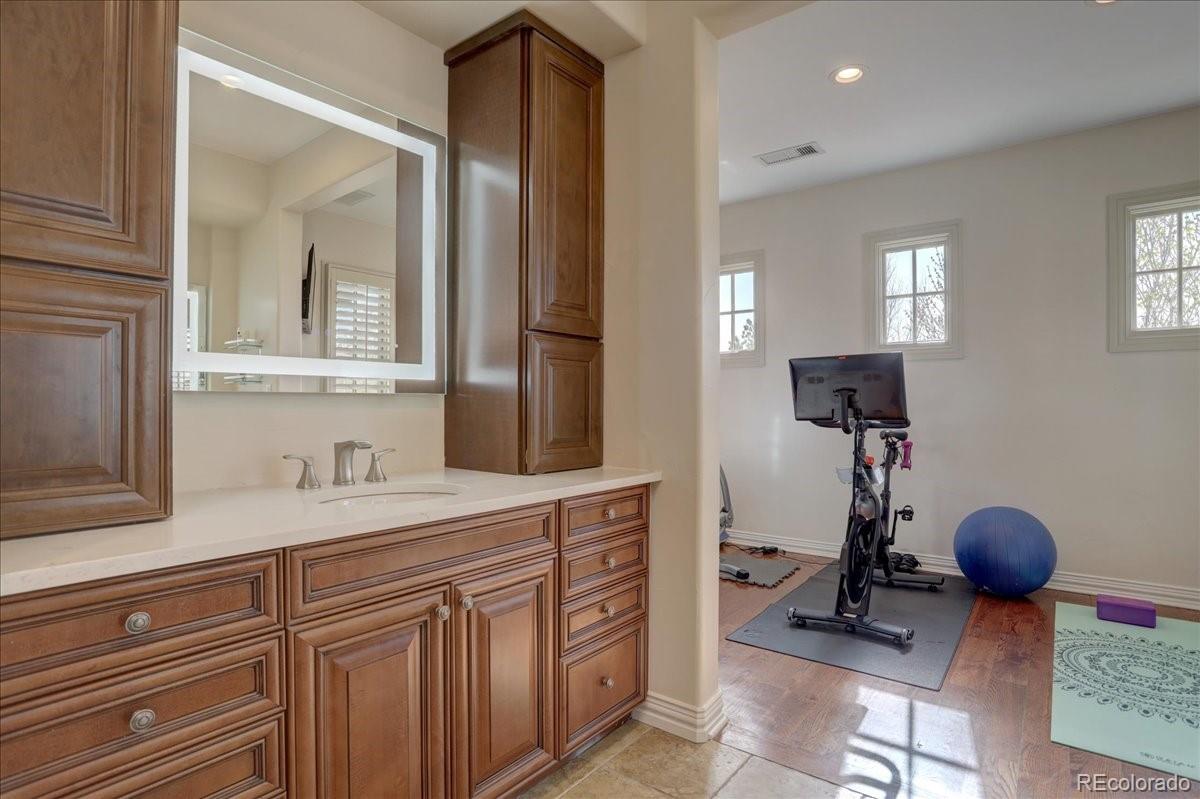 8949 E Vassar Avenue Denver CO 80231