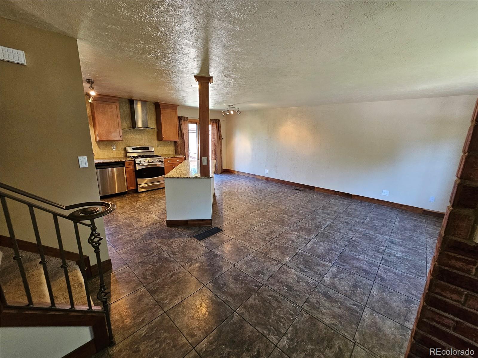 124 N Brentwood Drive Colorado Springs CO 80909