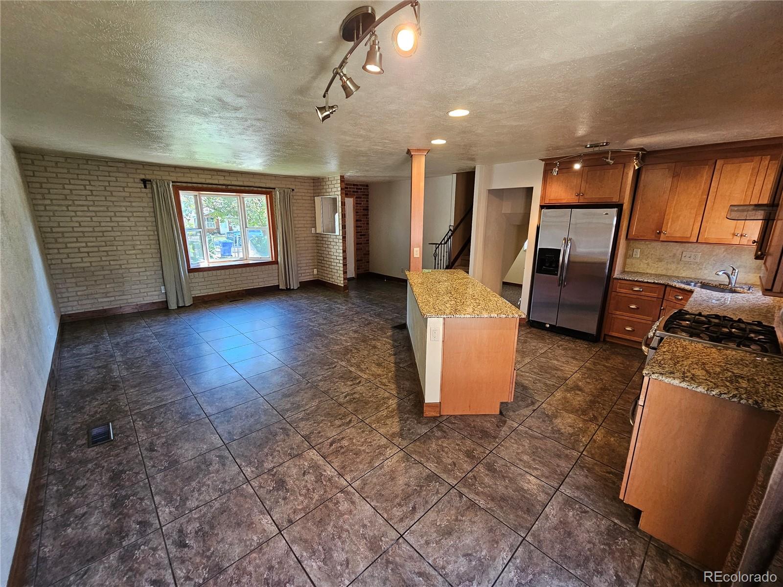 124 N Brentwood Drive Colorado Springs CO 80909