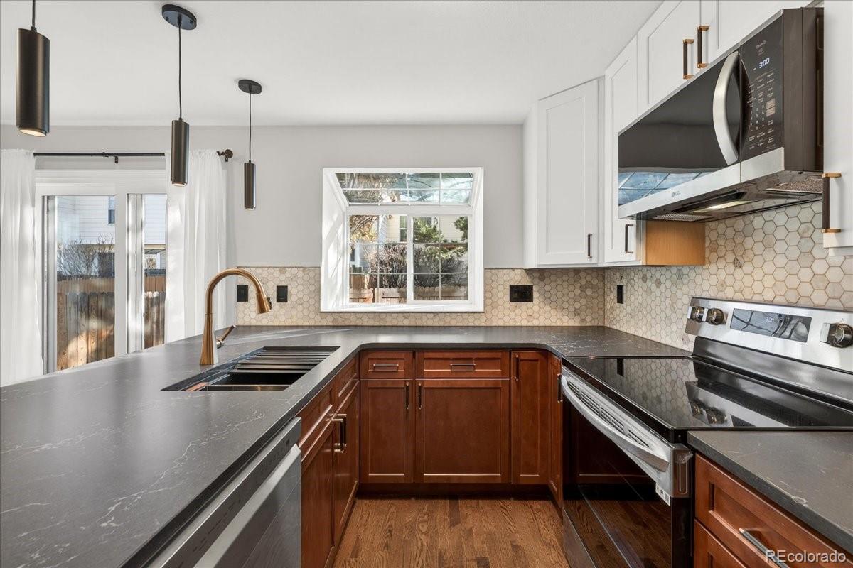 7635 S Steele Centennial CO 80122