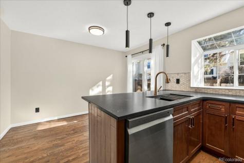 7635 S Steele Centennial CO 80122