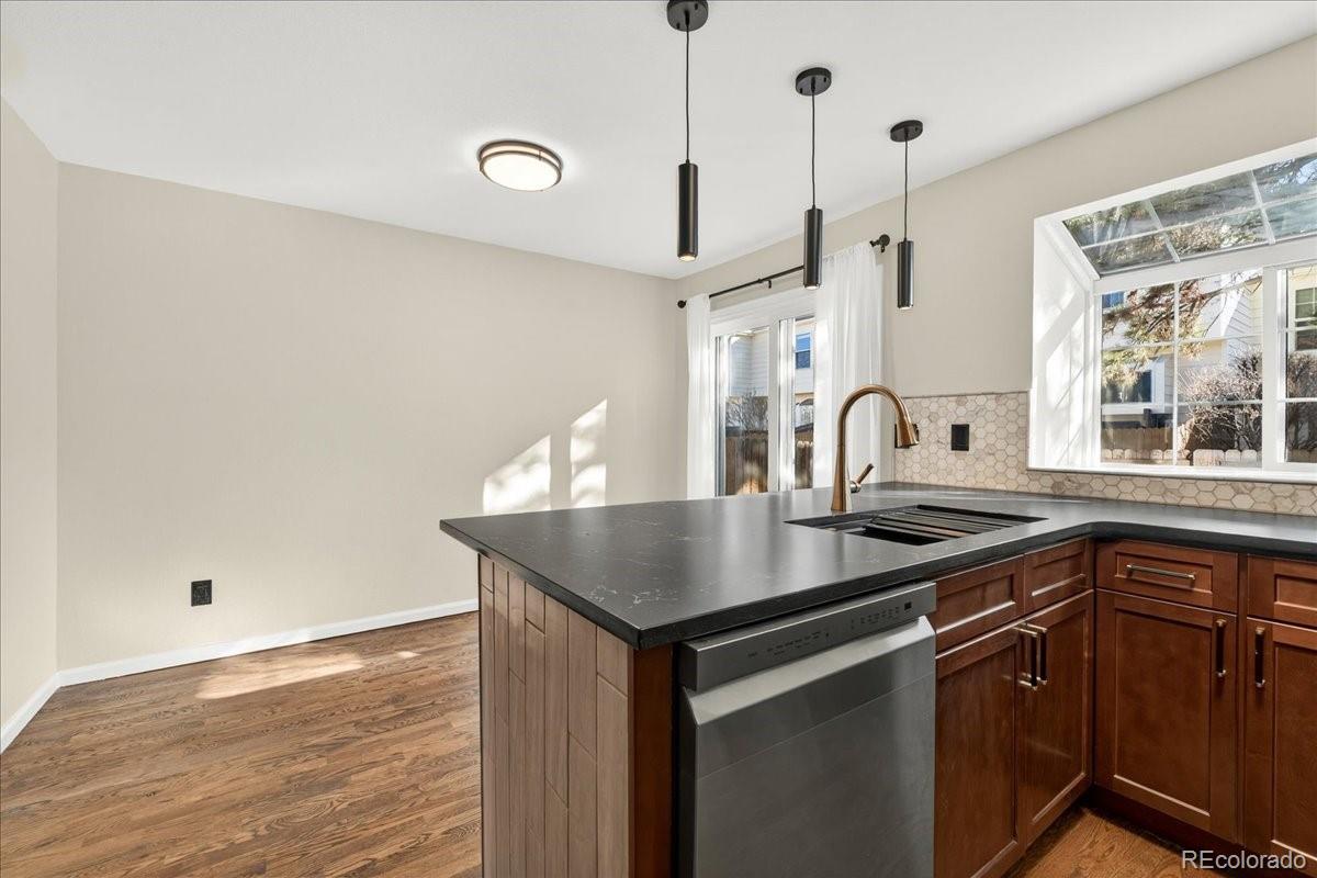 7635 S Steele Centennial CO 80122