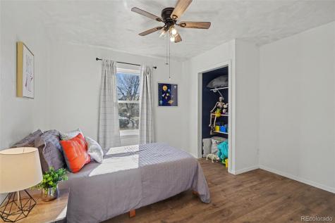 1632 S Rifle Street Aurora CO 80017