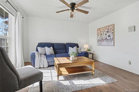 1632 S Rifle Street Aurora CO 80017