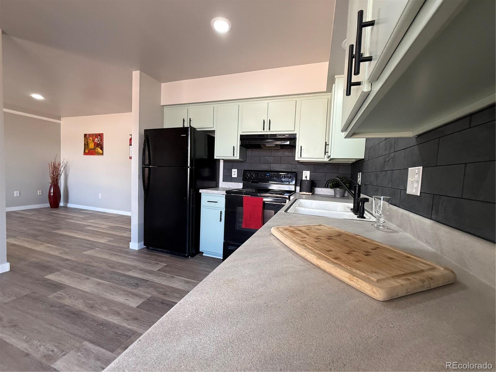 531 S Angus Pueblo West CO 81007