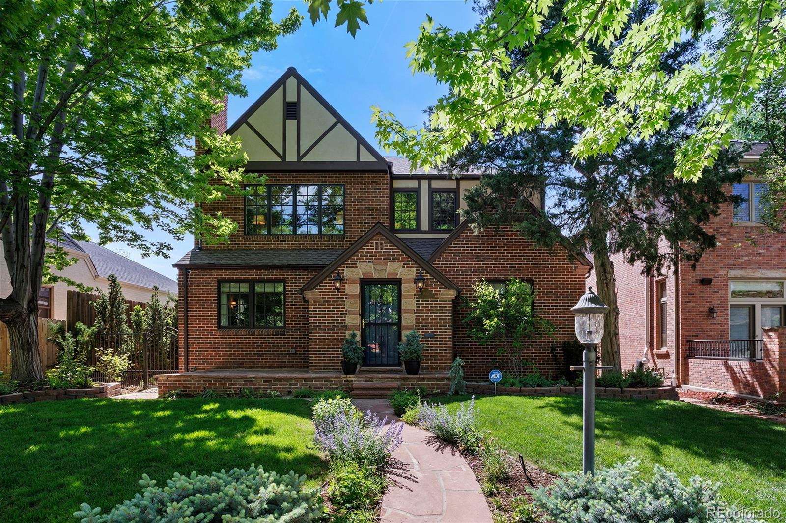 1015 S Steele Street Denver CO 80209