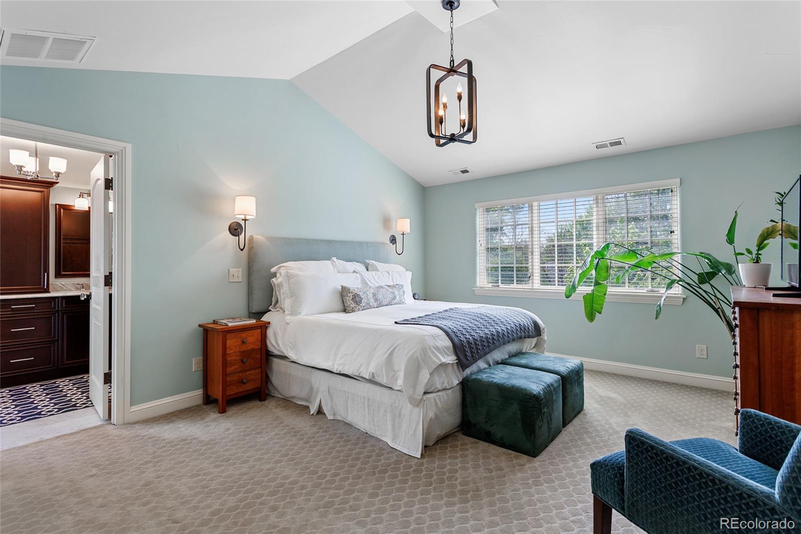 1015 S Steele Street Denver CO 80209