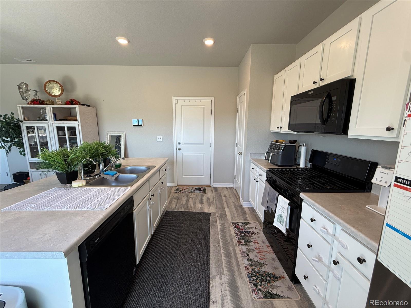 6083 Mumford Drive Colorado Springs CO 80925