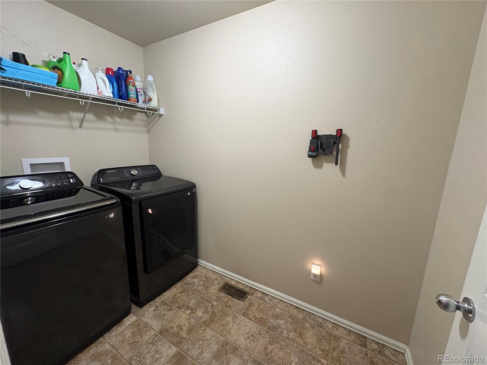 3098 Shikra View Colorado Springs CO 80916