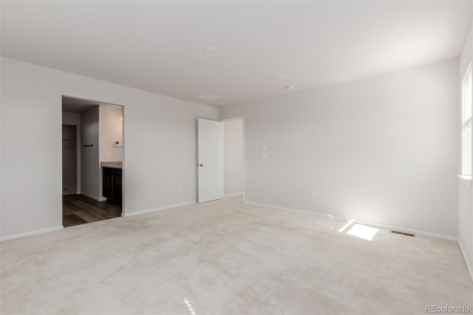 3827 N Grand Baker Street Aurora CO 80019