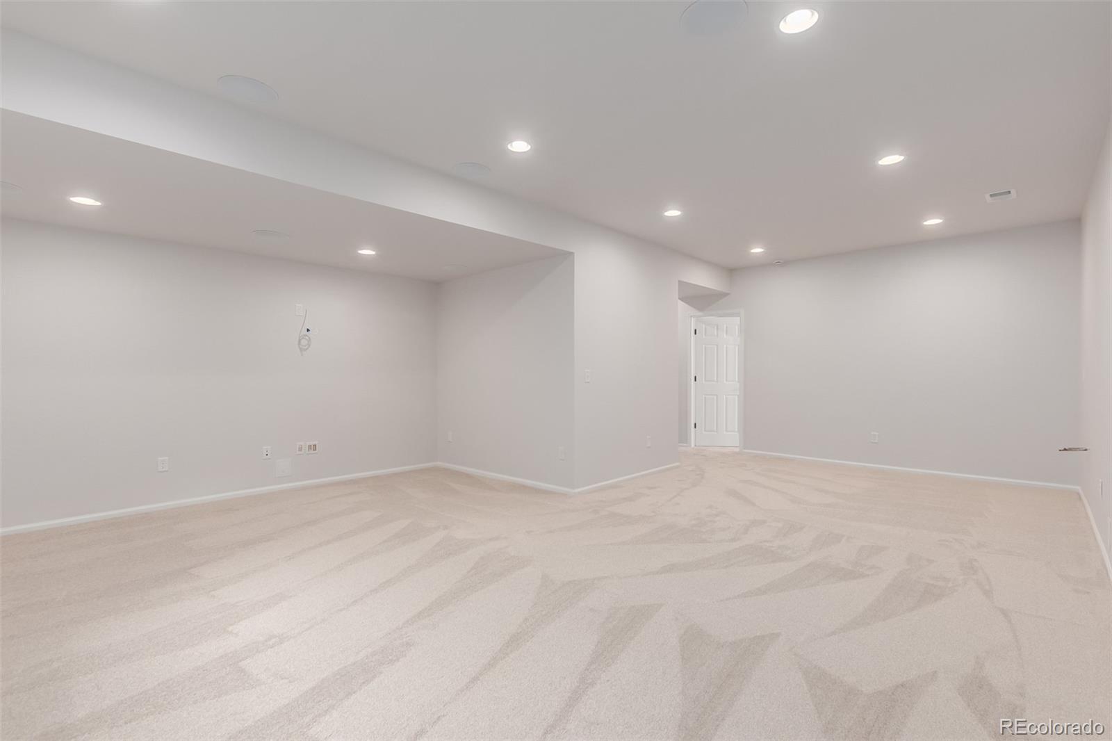 3827 N Grand Baker Street Aurora CO 80019