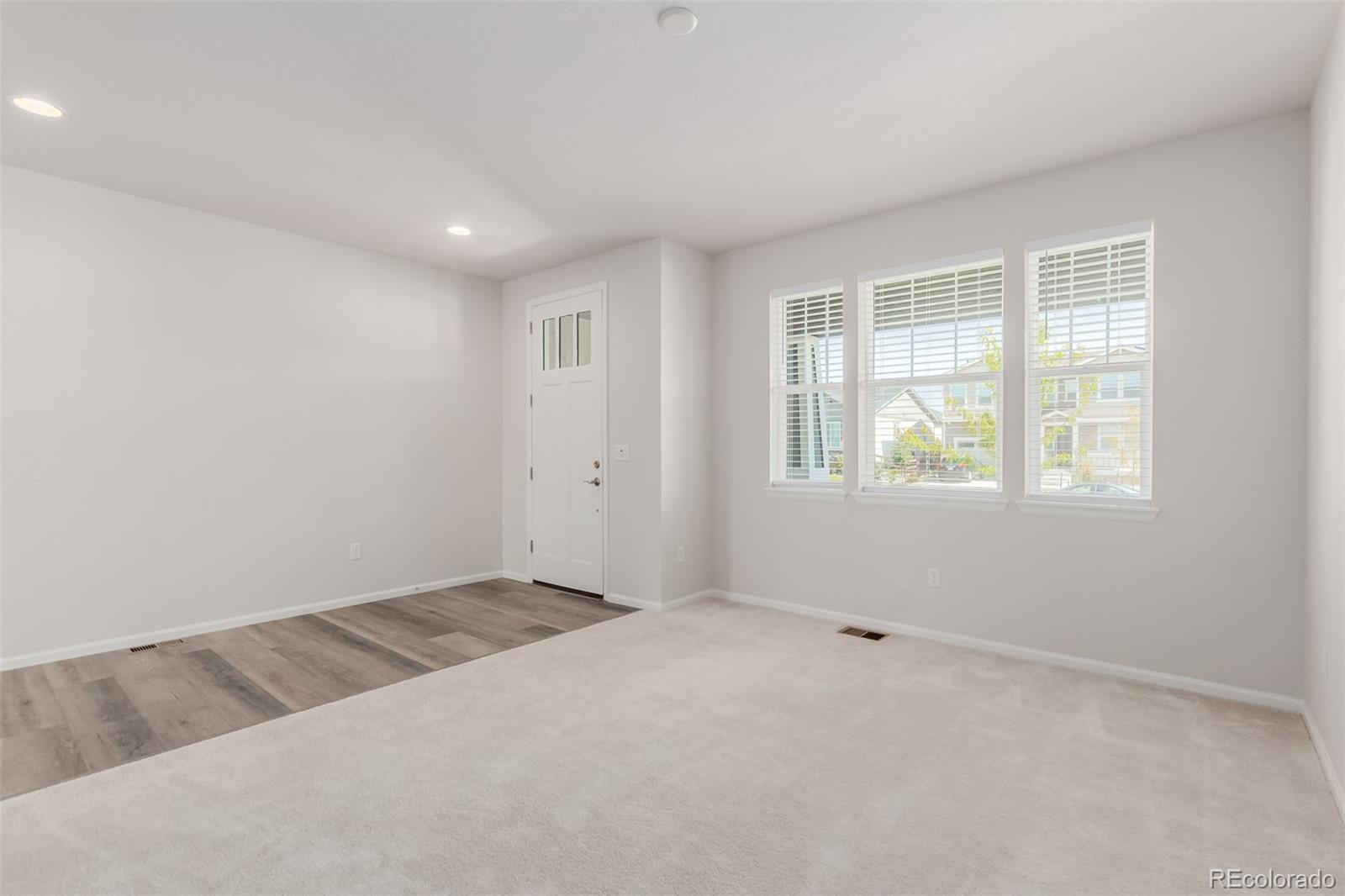 3827 N Grand Baker Street Aurora CO 80019