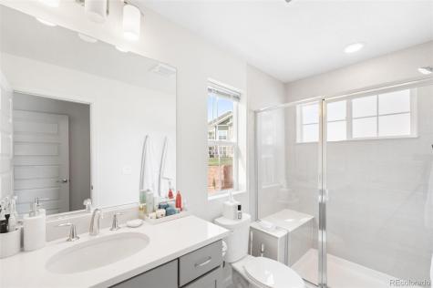 23728 E Ida Drive Aurora CO 80016