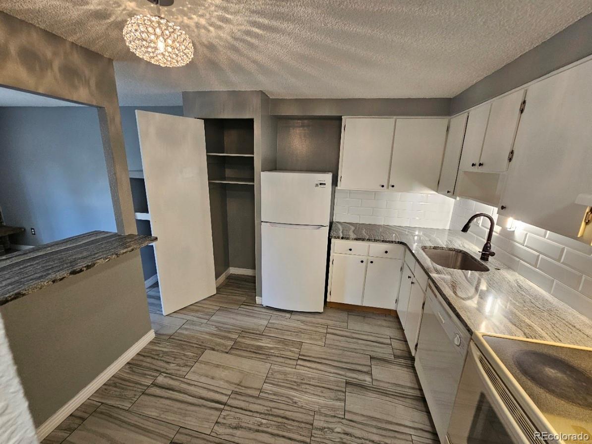 1302 S Parker Road Denver CO 80231