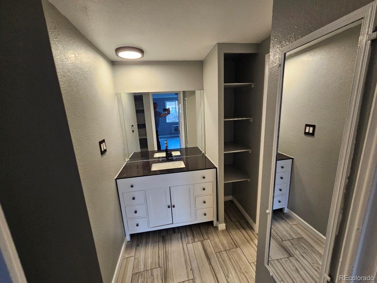 1302 S Parker Road Denver CO 80231