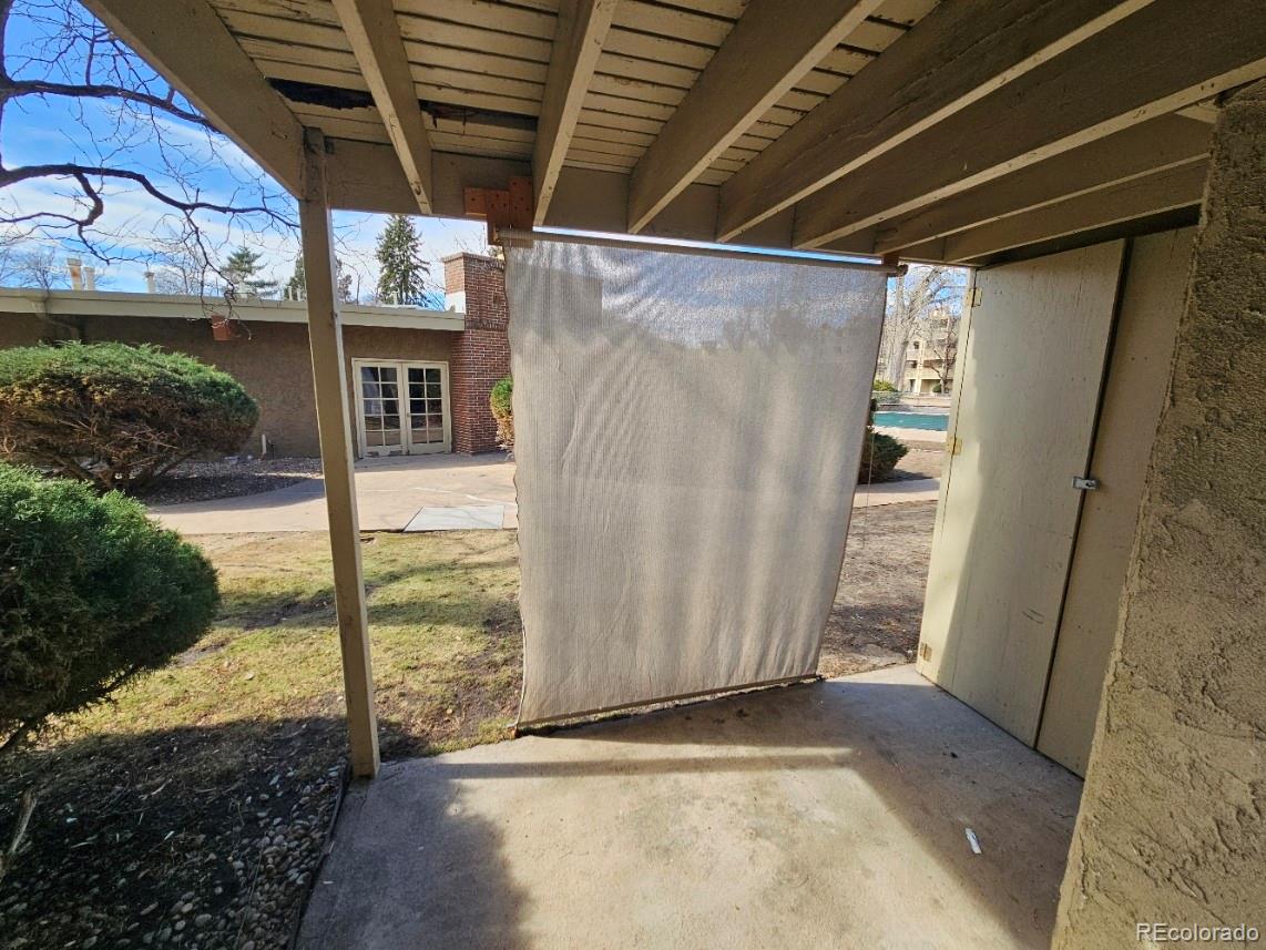 1302 S Parker Road Denver CO 80231