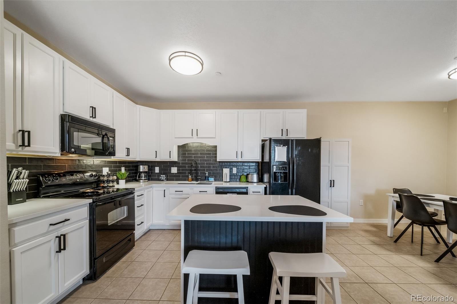 7292 S Blackhawk Street Englewood CO 80112