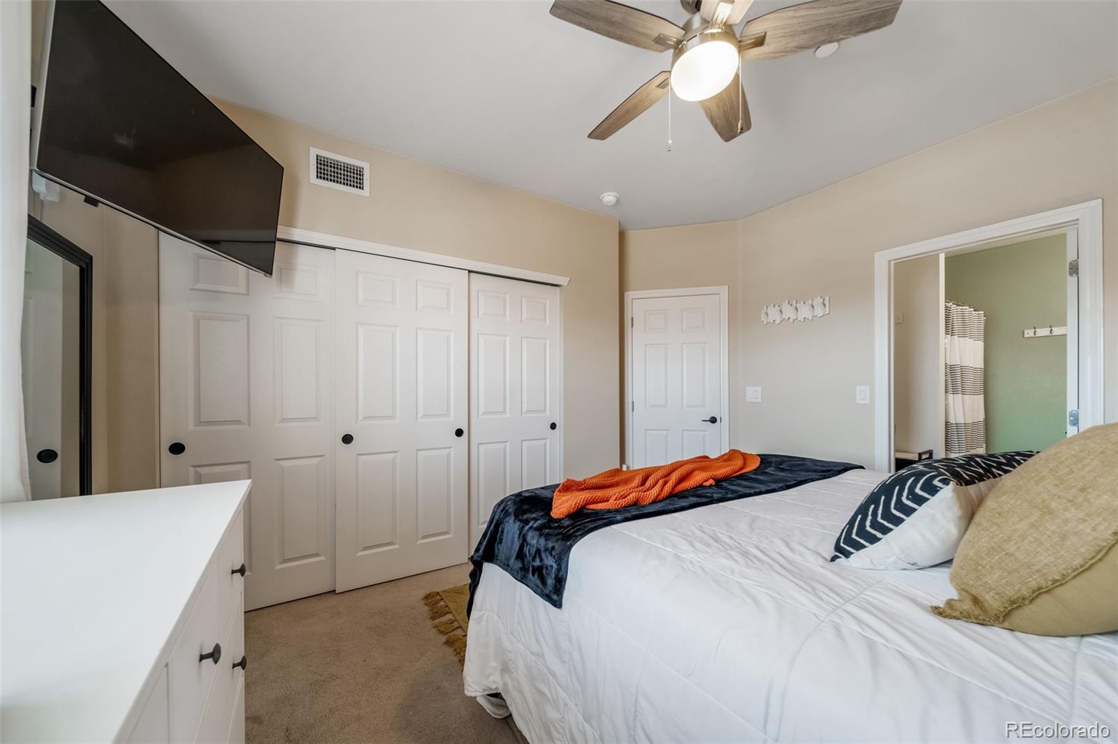 7292 S Blackhawk Street Englewood CO 80112