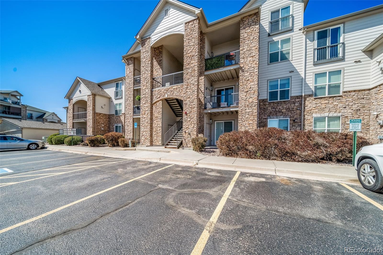 7292 S Blackhawk Street Englewood CO 80112