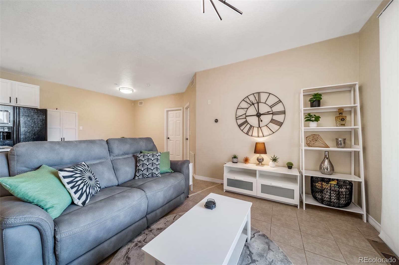 7292 S Blackhawk Street Englewood CO 80112