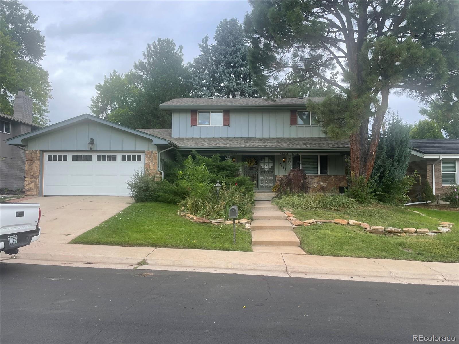 7645 E Napa Place Denver CO 80237