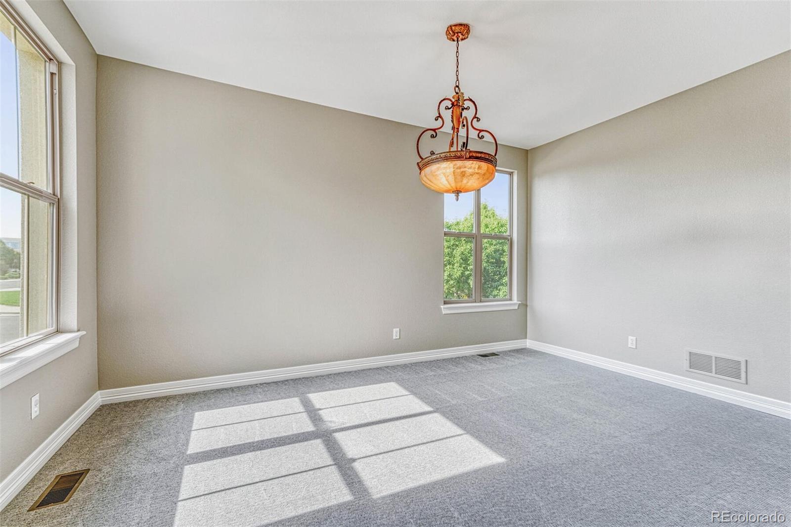 9611 Sunset Hill Drive Lone Tree CO 80124