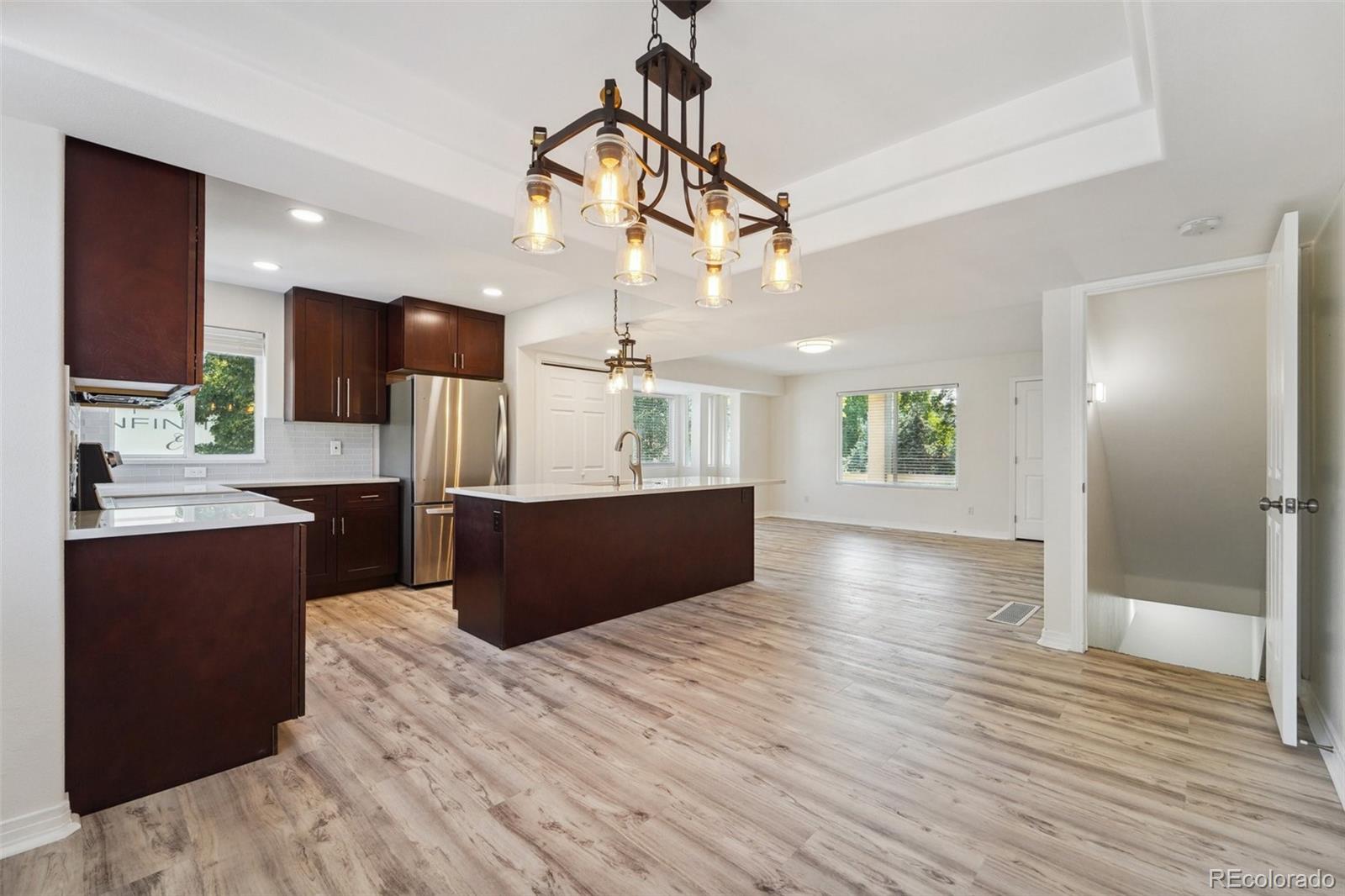 Glendale CO, 4501 E Kentucky Circle