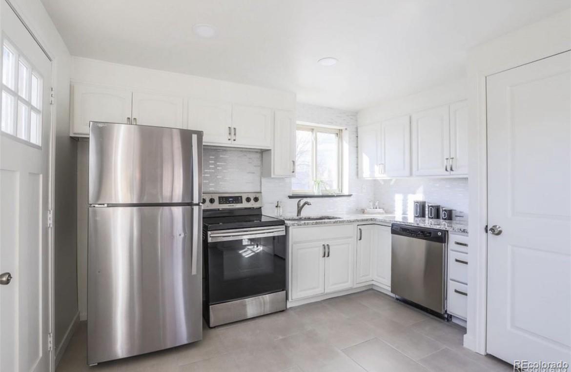 1385 S Alcott Street Denver CO 80219