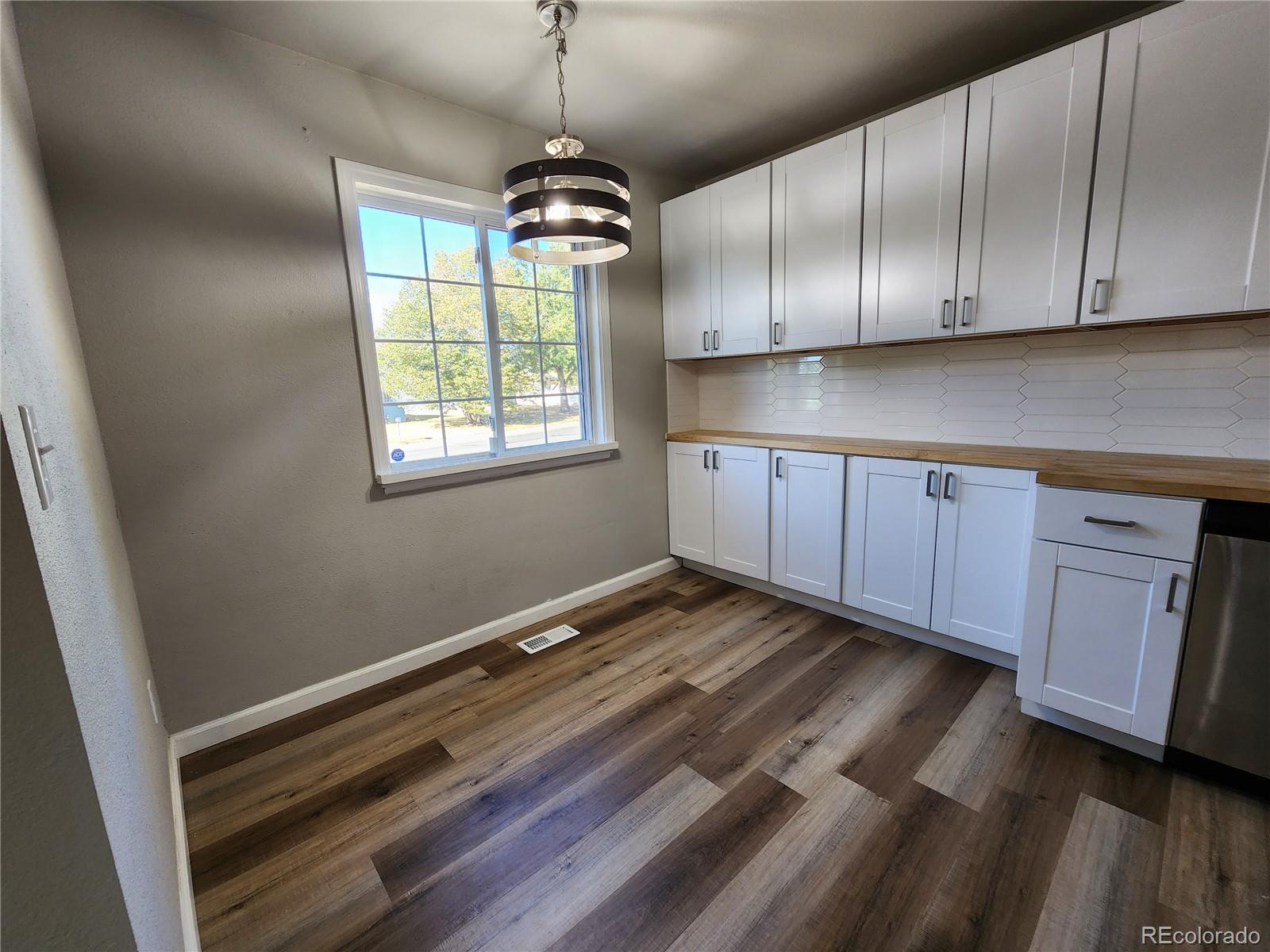2874 Carmel Circle Colorado Springs CO 80910