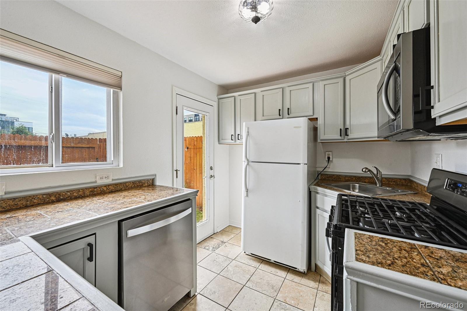 1804 Grove Street Denver CO 80204