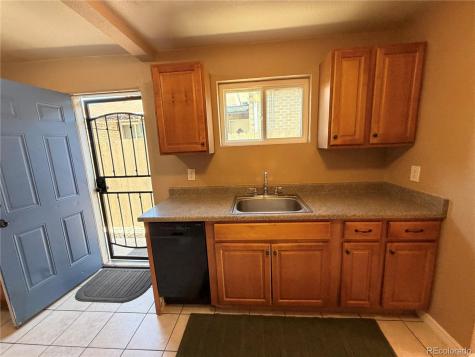 1687 Moline Street Aurora CO 80010