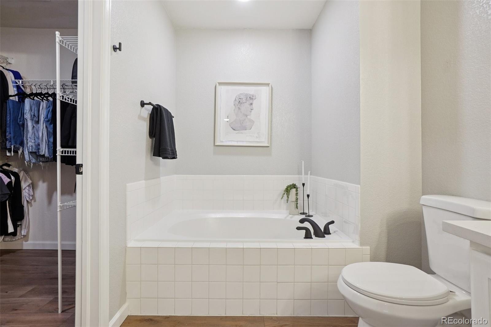 4271 S Blackhawk Circle Aurora CO 80014
