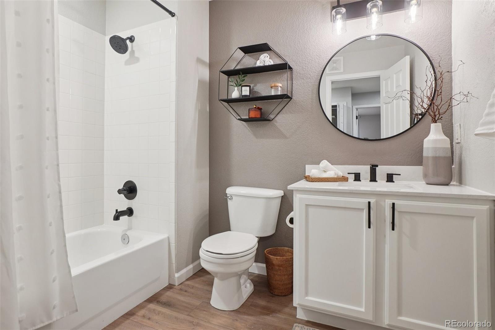 4271 S Blackhawk Circle Aurora CO 80014