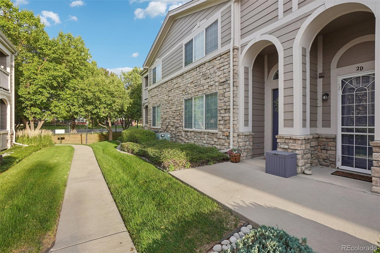 4271 S Blackhawk Circle Aurora CO 80014