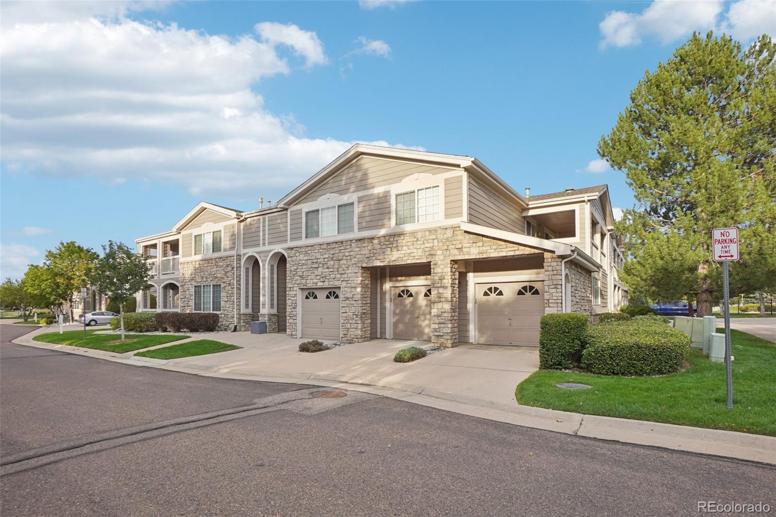 4271 S Blackhawk Circle Aurora CO 80014