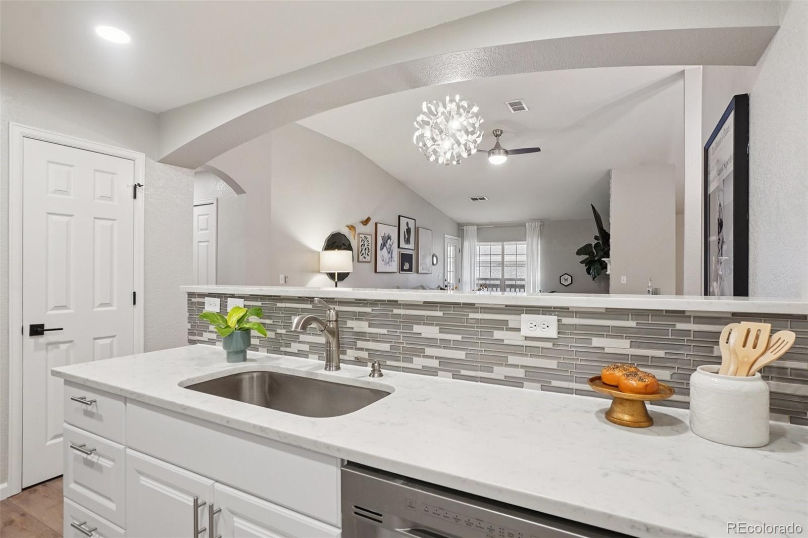 4271 S Blackhawk Circle Aurora CO 80014