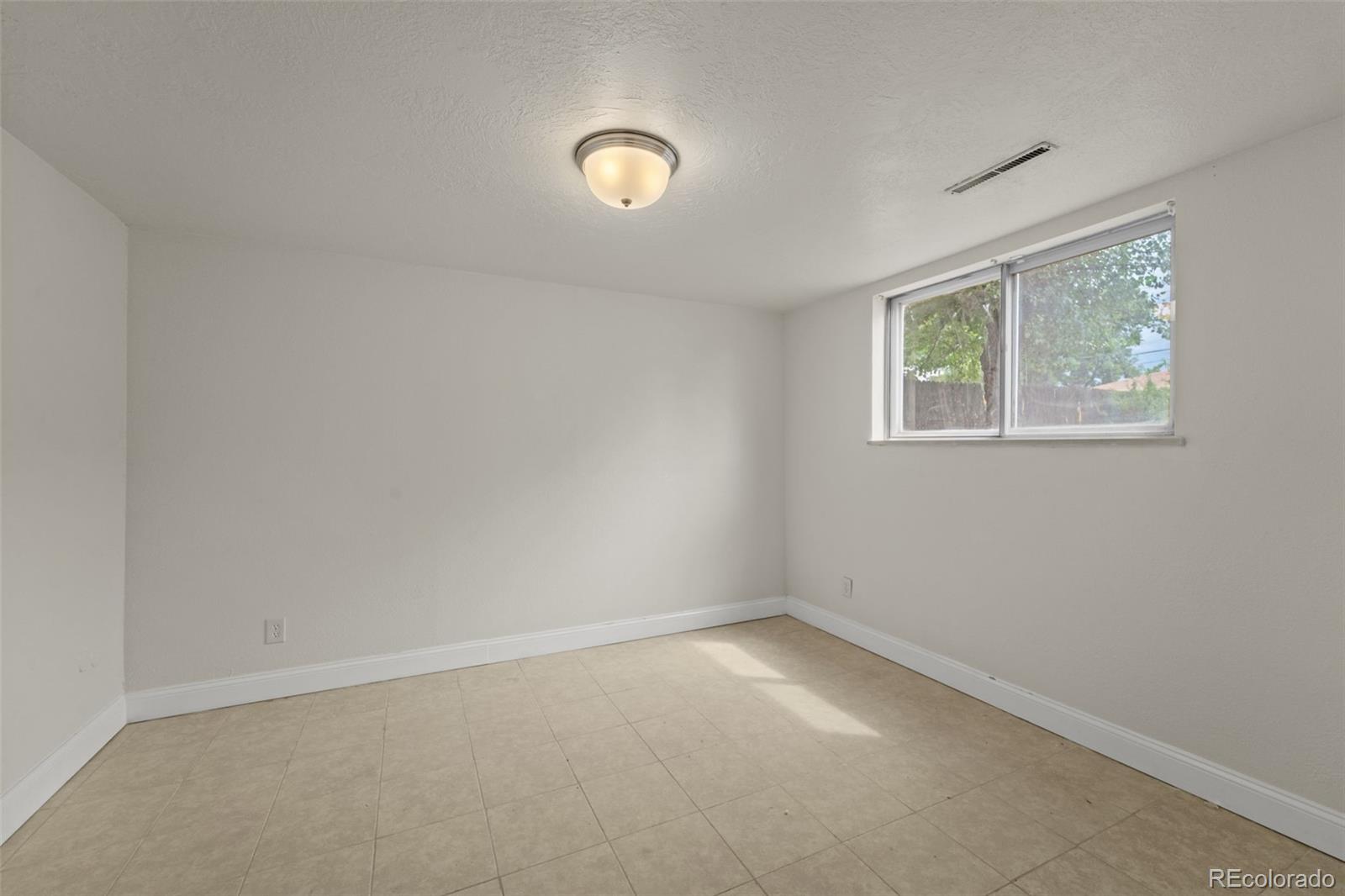 2352 Circle Colorado Springs CO 80909