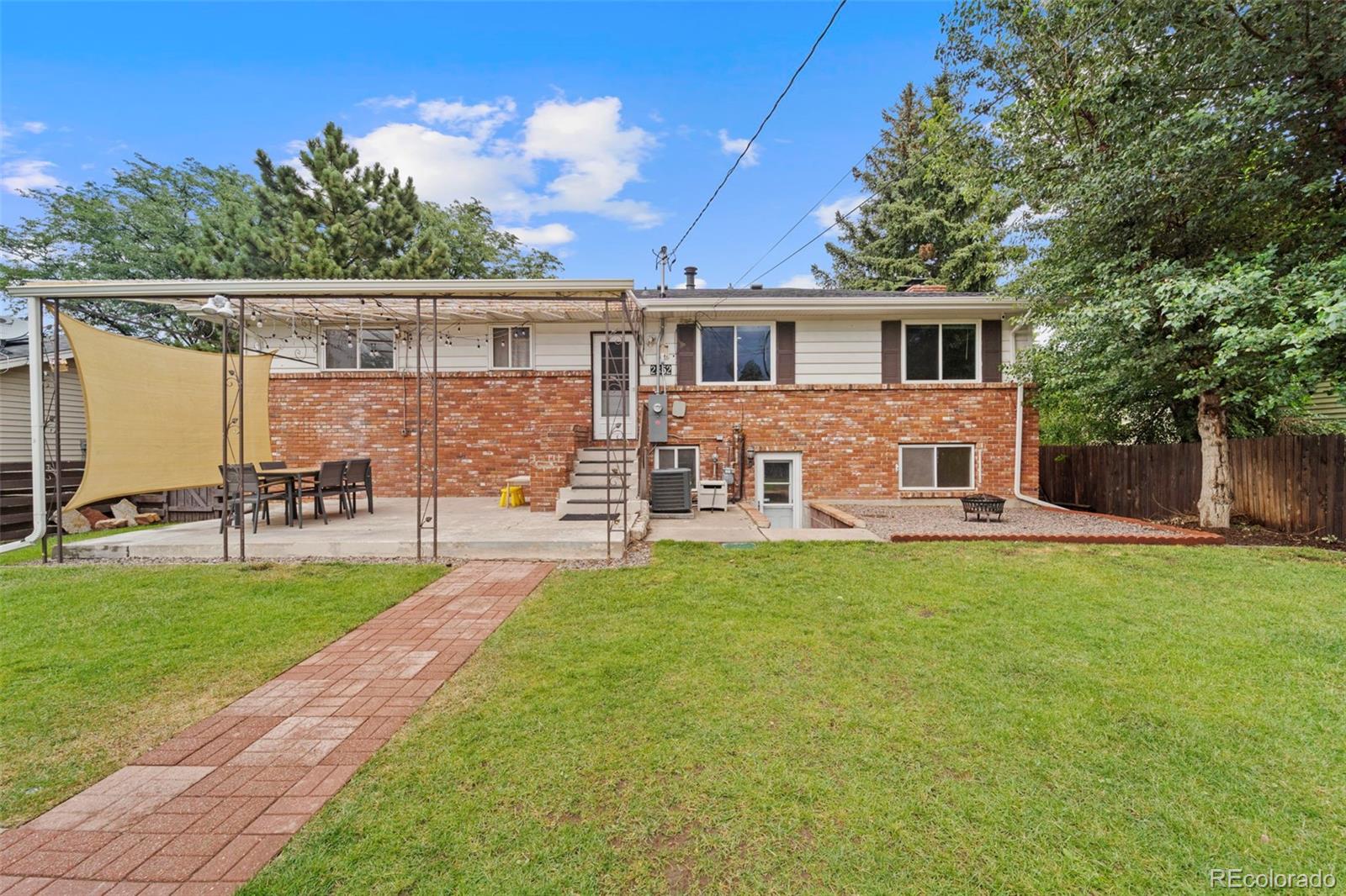 2352 Circle Colorado Springs CO 80909