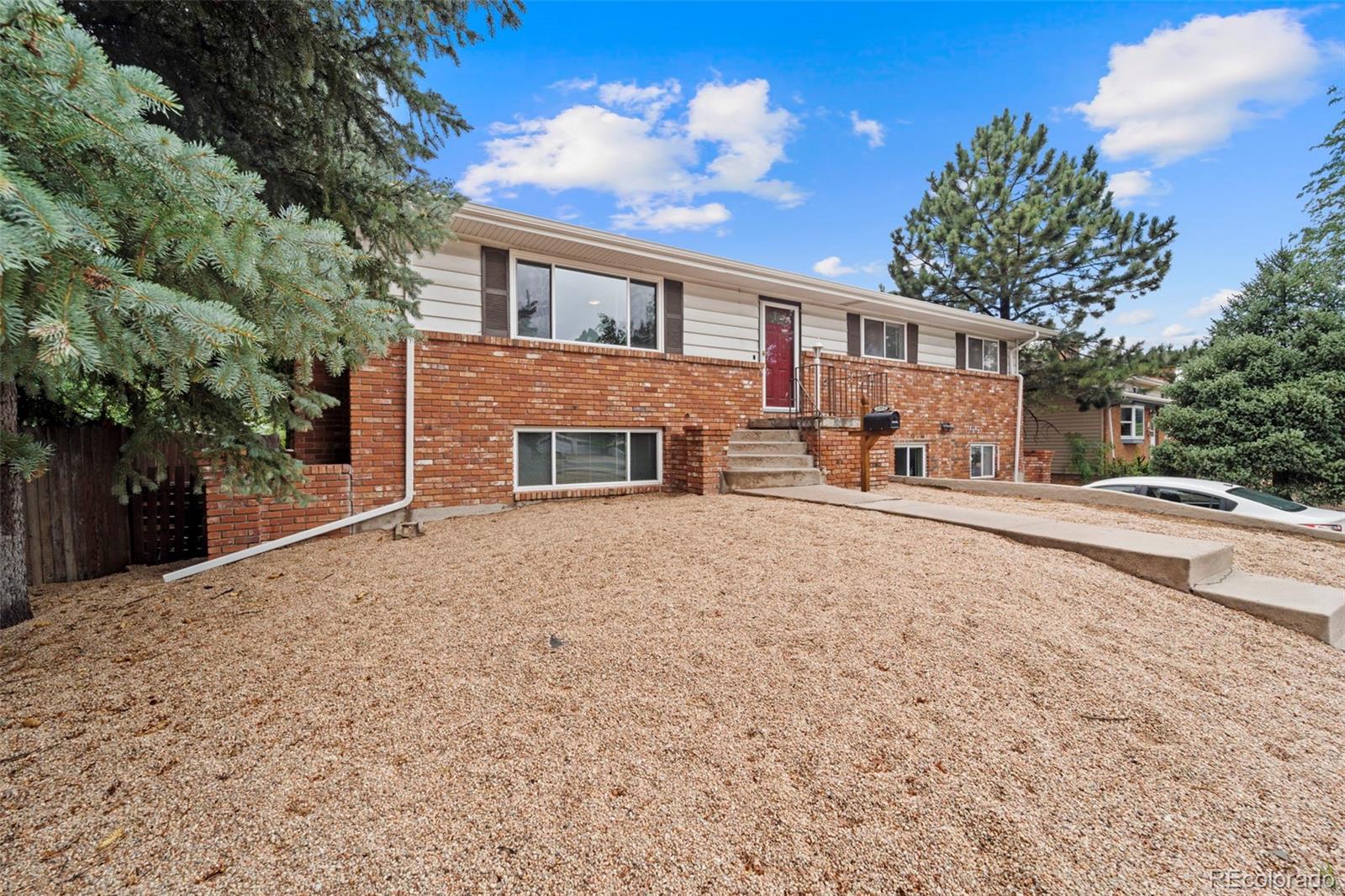 2352 Circle Colorado Springs CO 80909