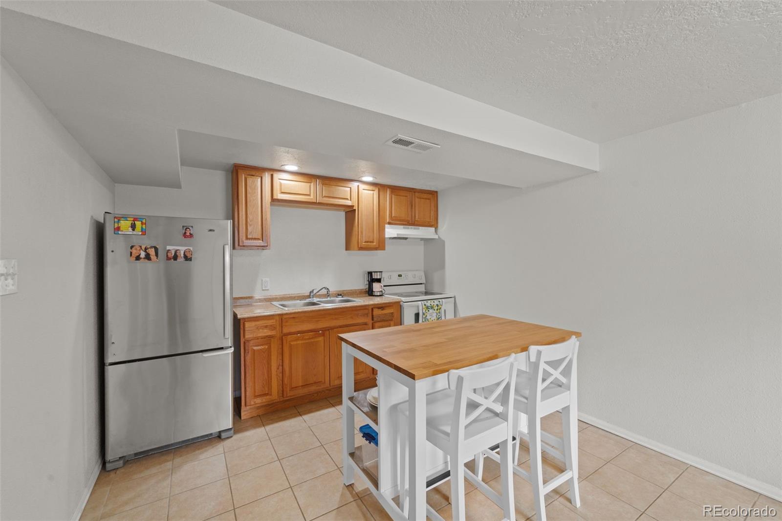 2352 Circle Colorado Springs CO 80909