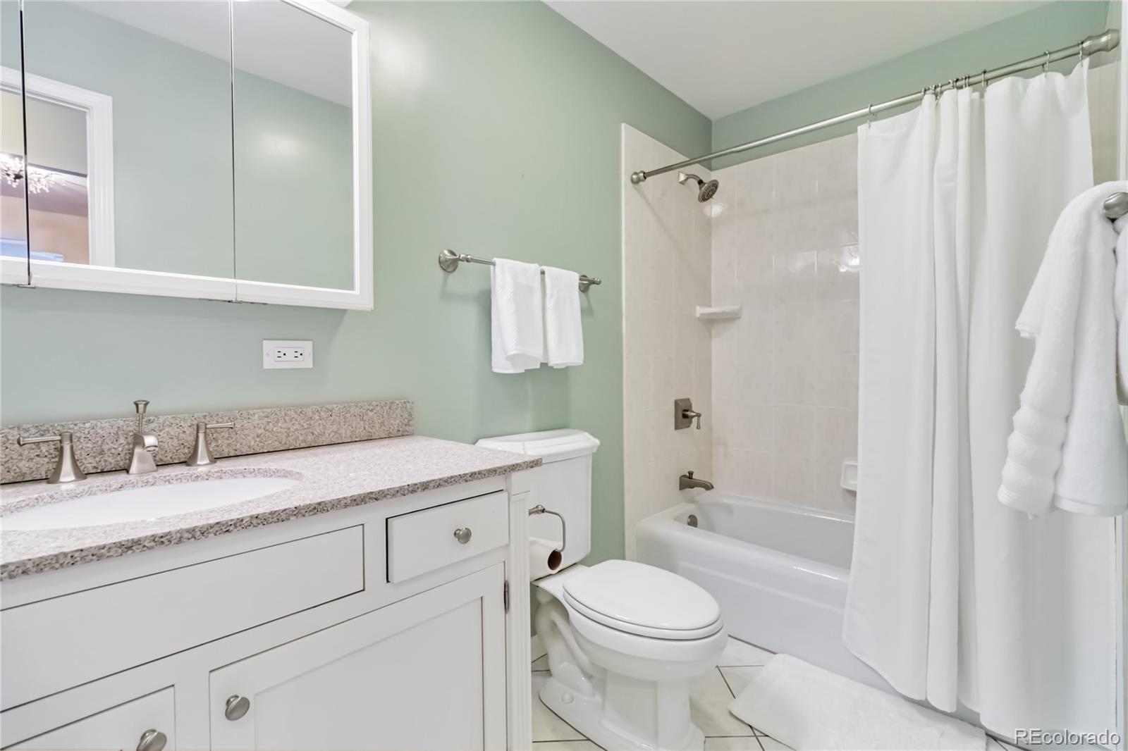 955 Eudora Street Denver CO 80220