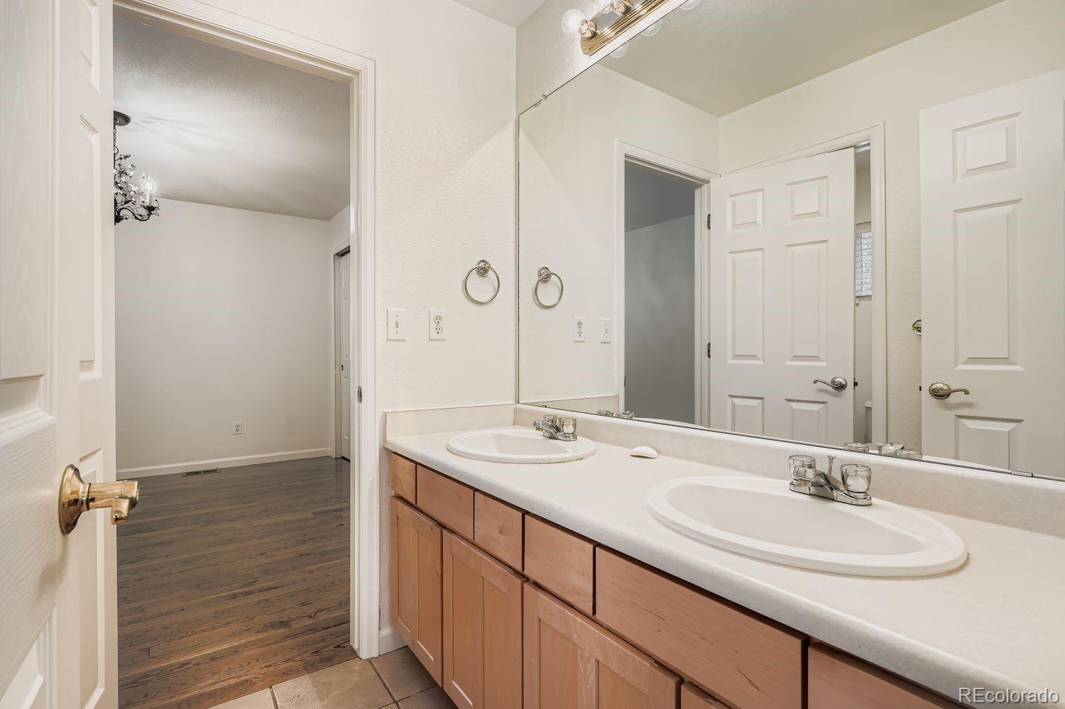 7351 E Archer Place Denver CO 80230