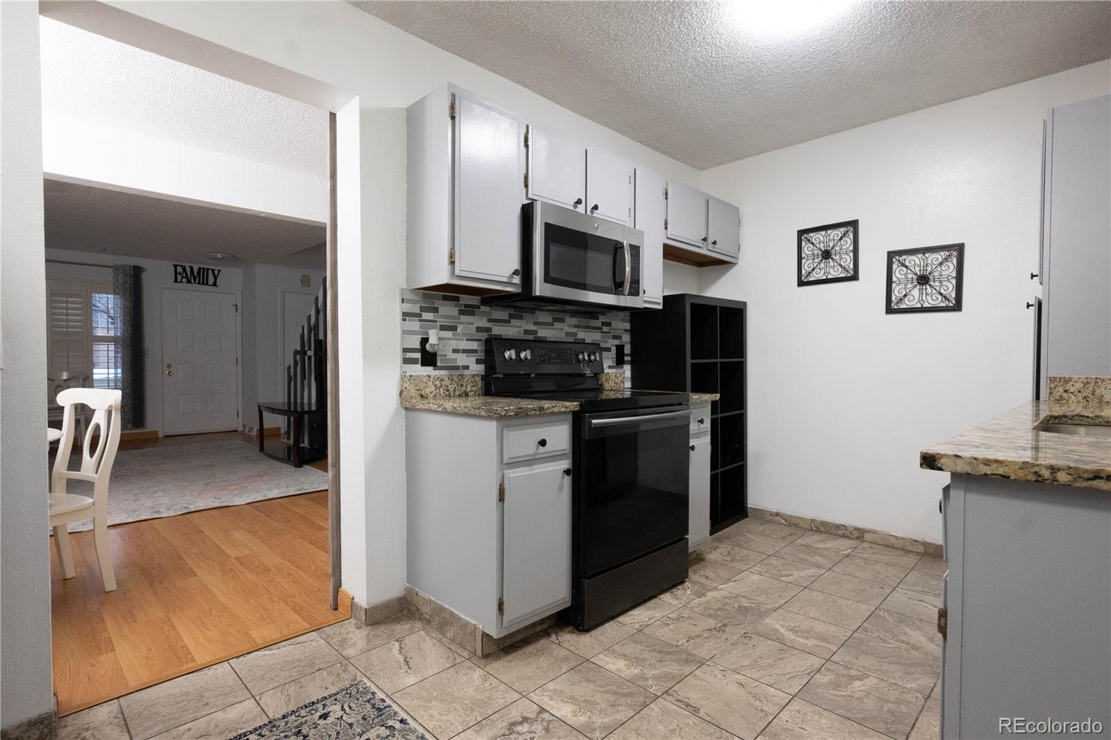 1517 S Owens Street Denver CO 80232