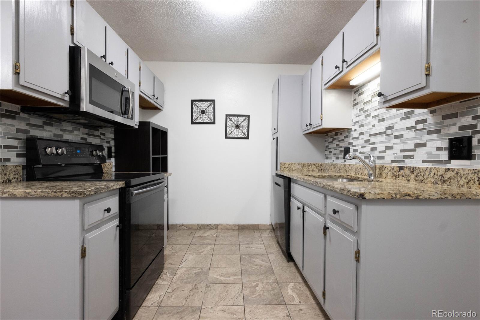 1517 S Owens Street Denver CO 80232