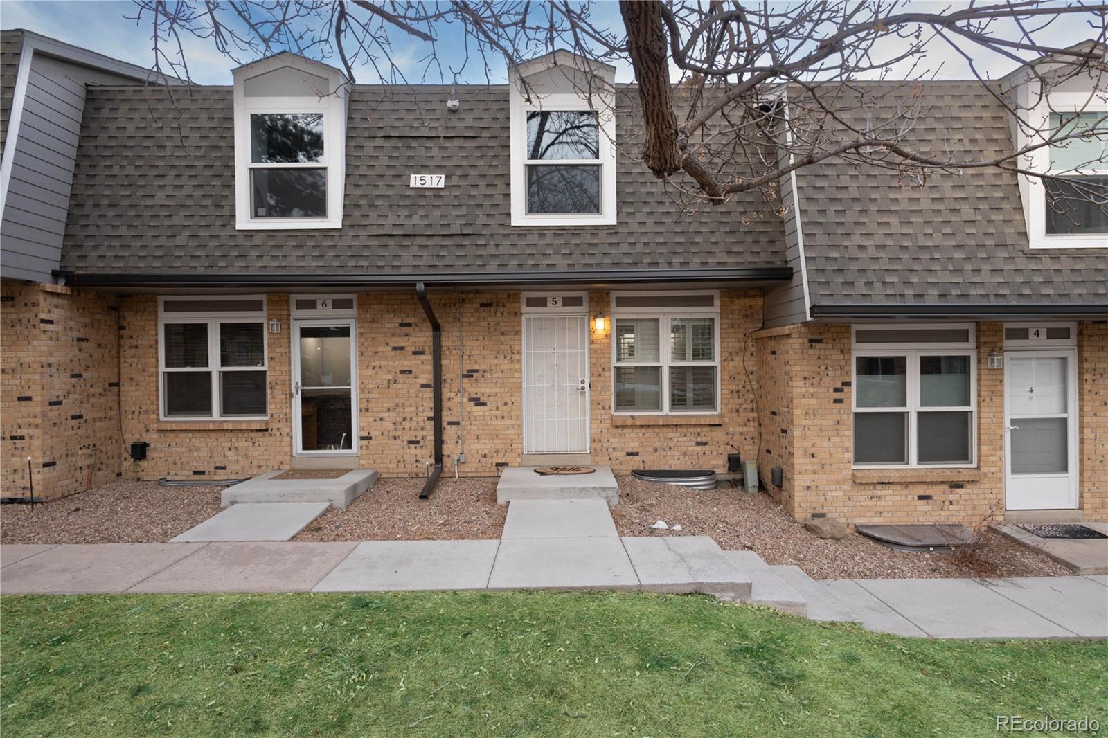 1517 S Owens Street Denver CO 80232