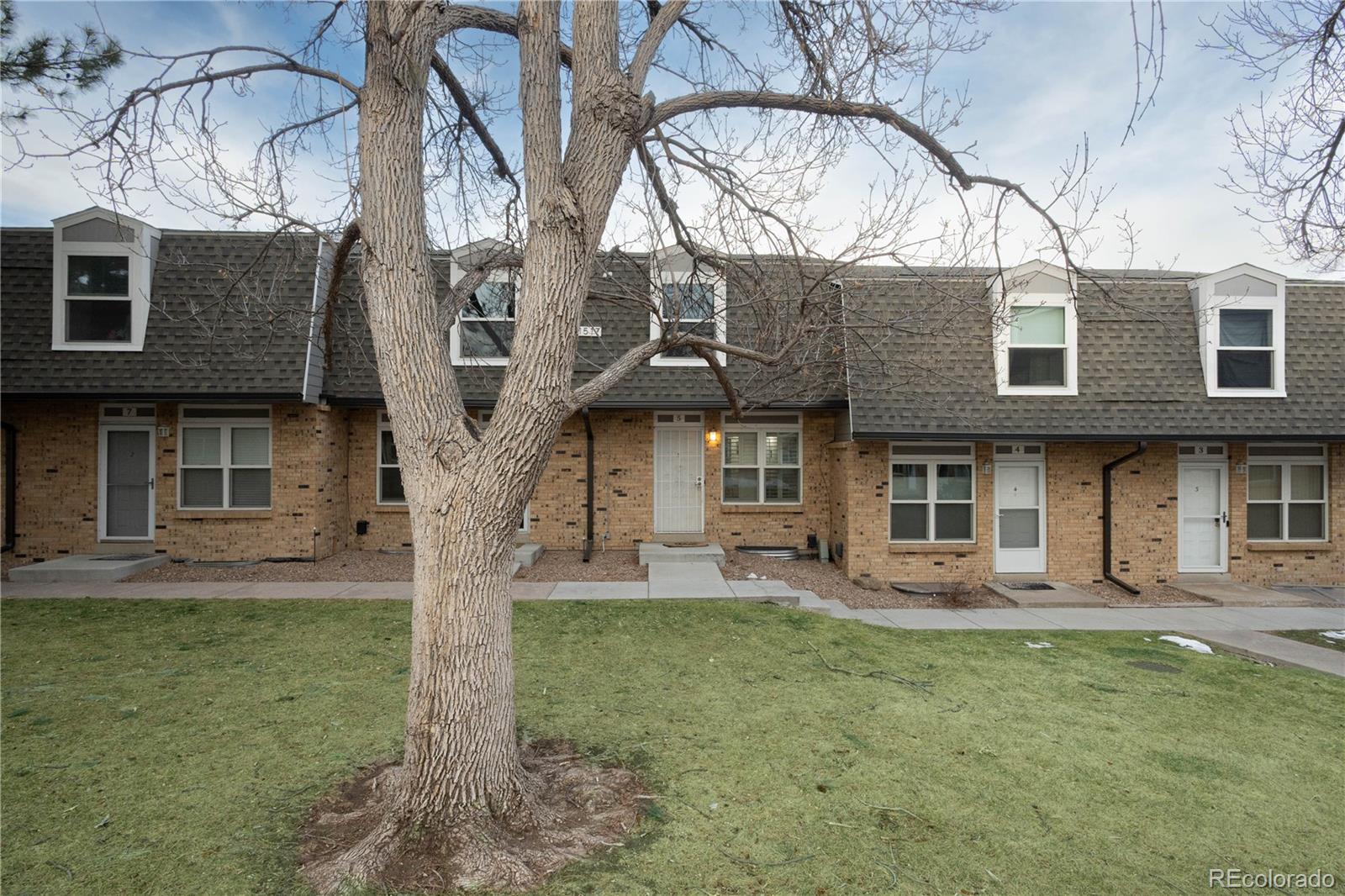 1517 S Owens Street Denver CO 80232