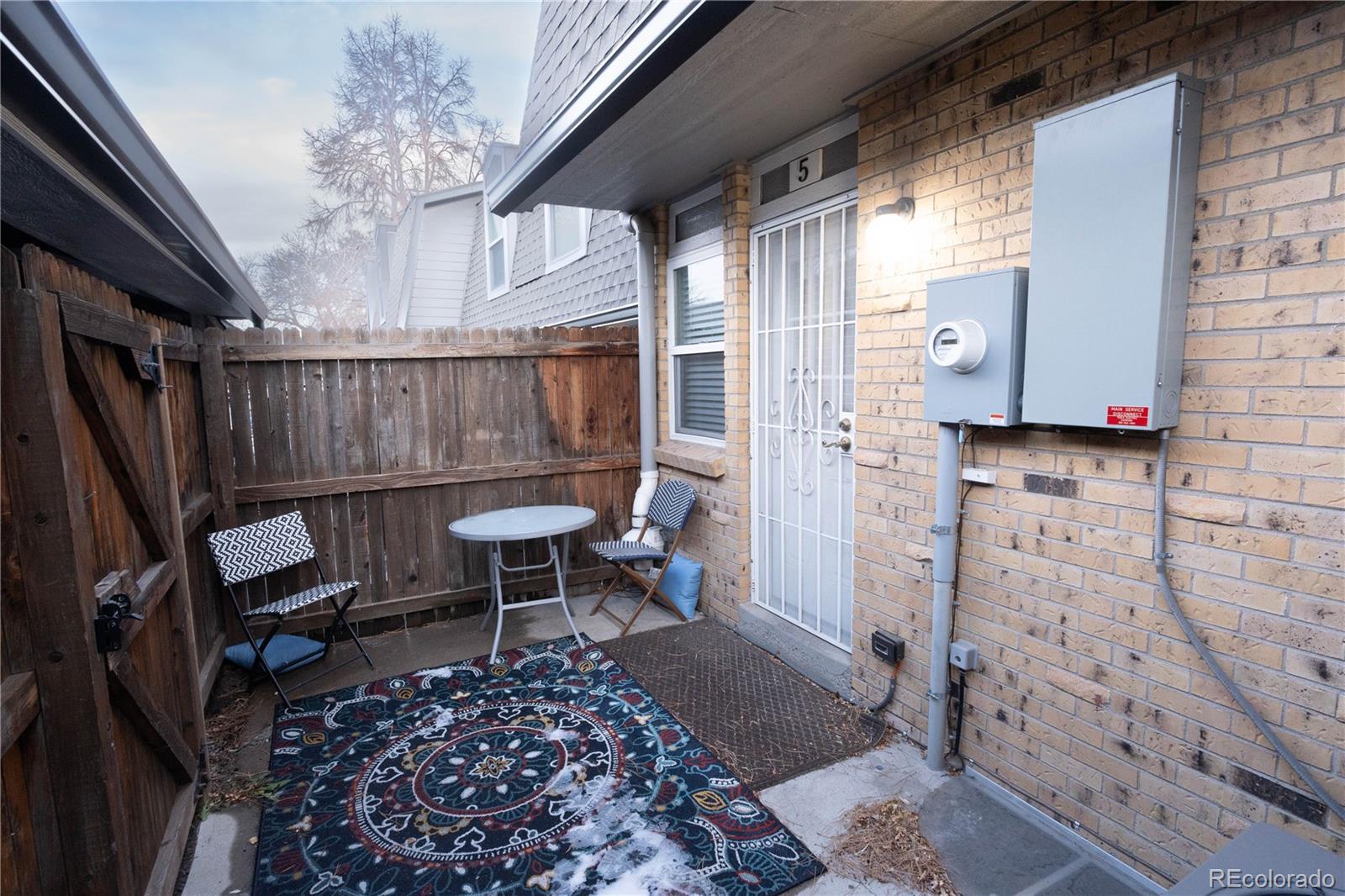 1517 S Owens Street Denver CO 80232